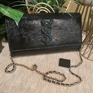 SOLD ! YSL Yves saint Laurent belle du jour clutch bag on chain black patent